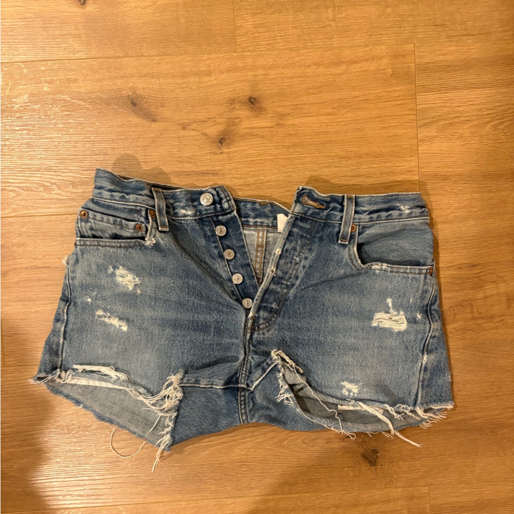 Distressed LEVIS Denim Women Shorts